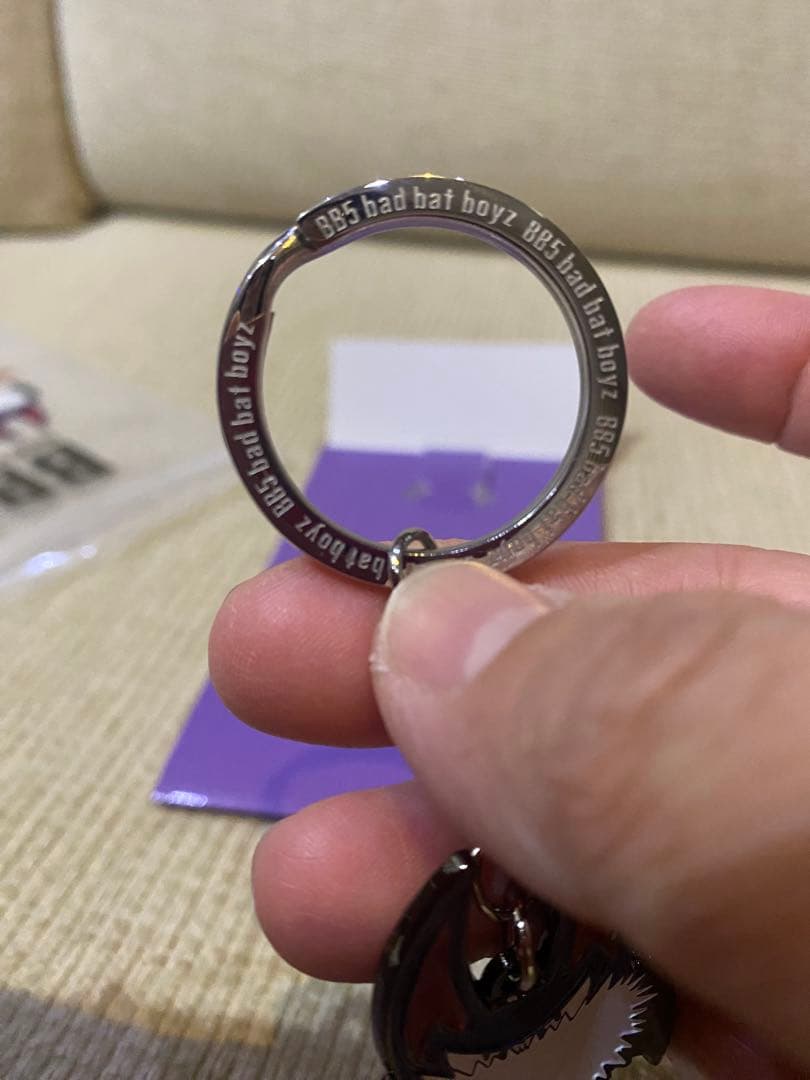 コムドット】 BB5 キーホルダーDanny ひゅうが - メルカリ