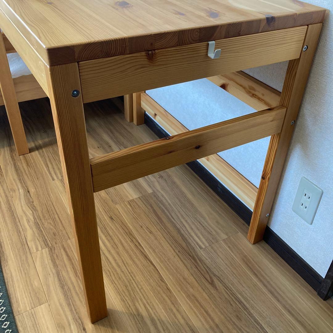 無印良品　パイン材デスク　机