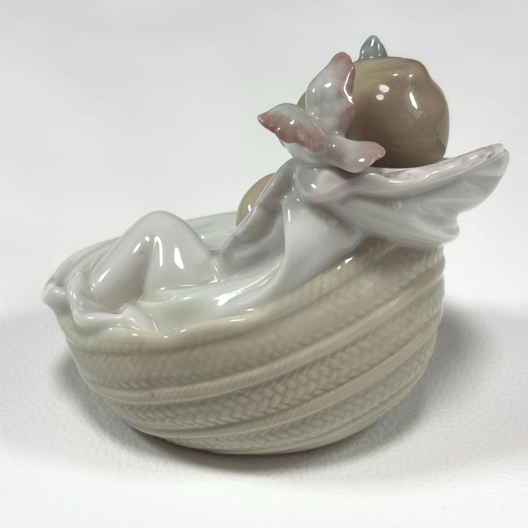 美品 LLADRO リヤドロ 6710 私の夢 アート　置物 陶器 赤ちゃん