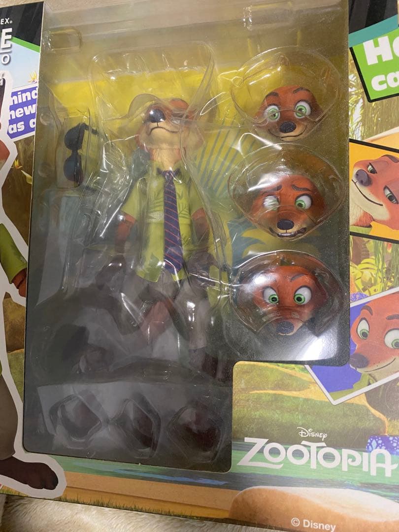 ズートピア フィギュアセット (ニック・ワイルド & ジュディ・ホップス)