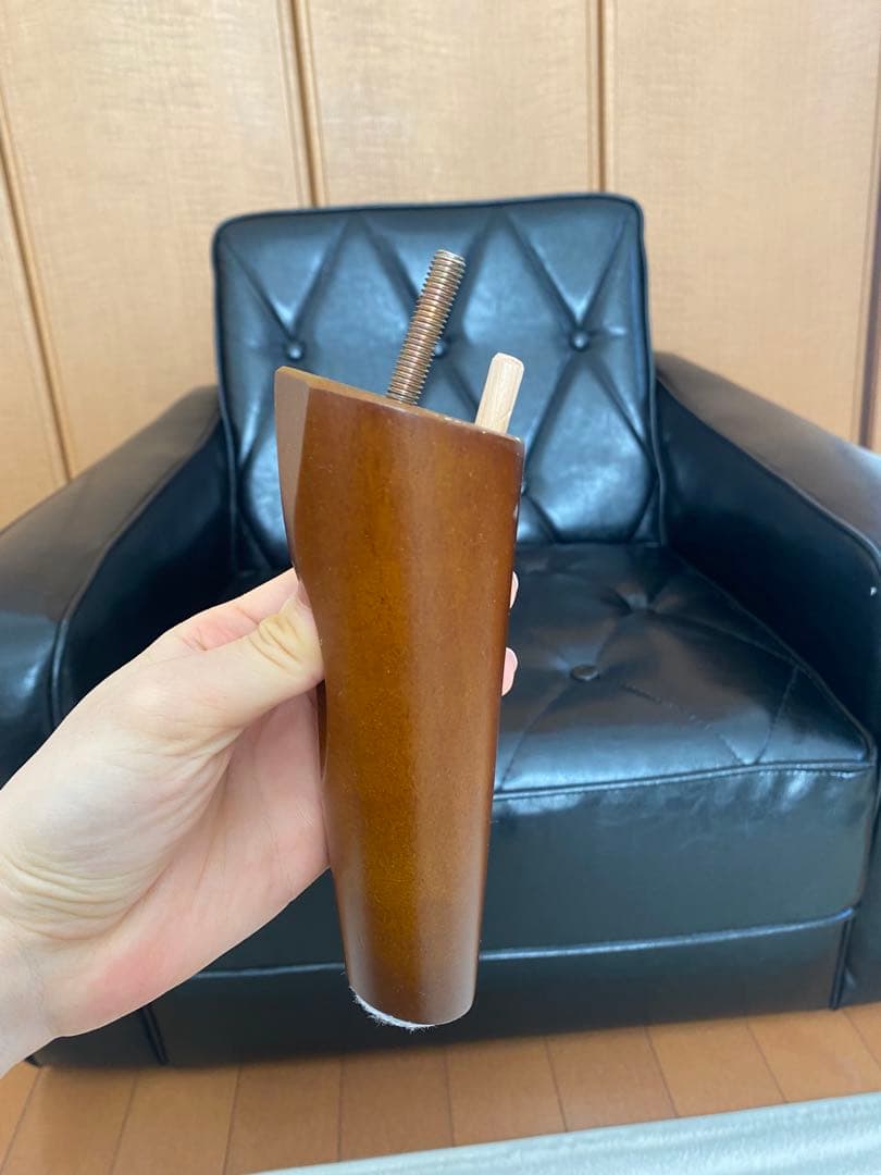 カリモク風 ロビーチェア〈2月末まで〉