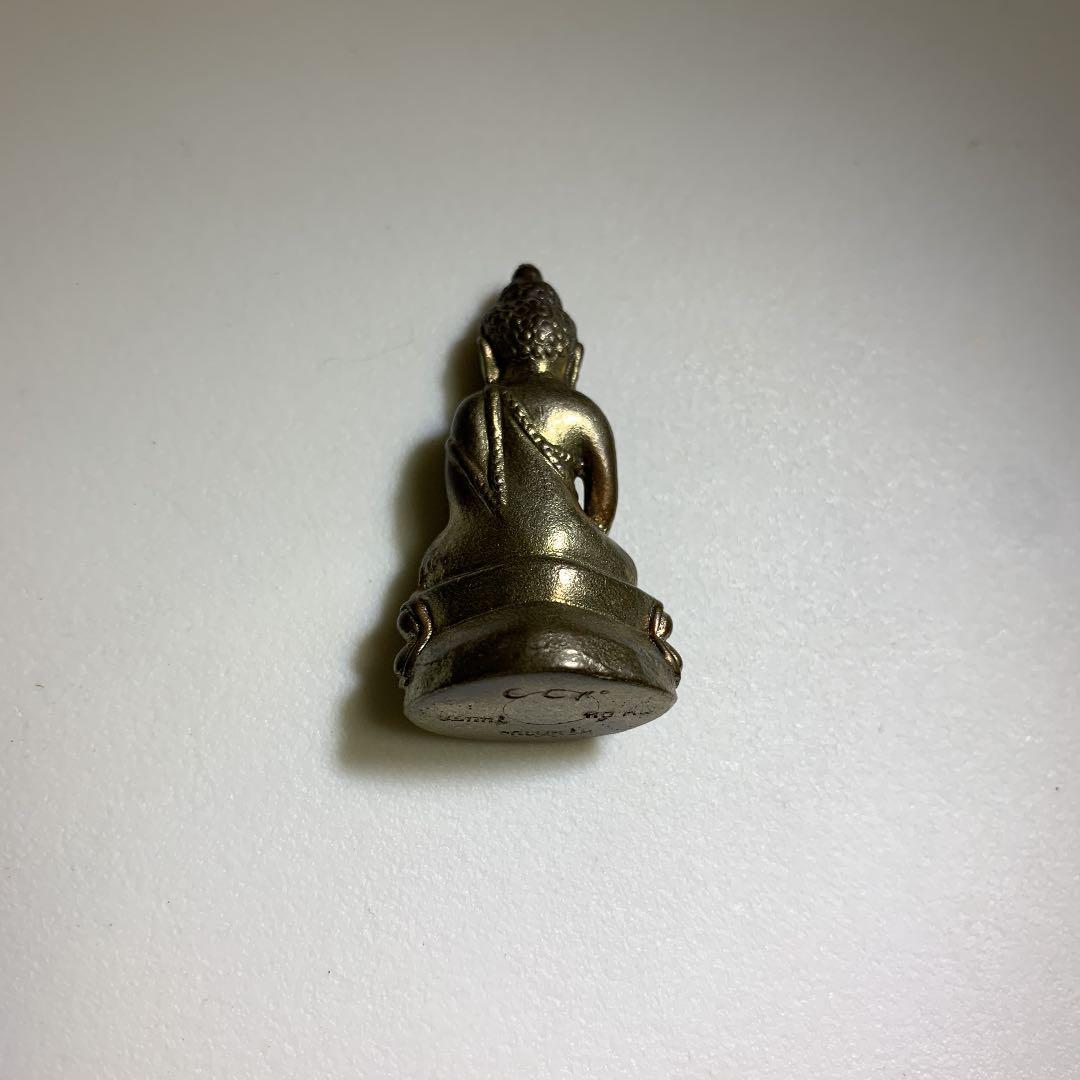 プラクリン タイ お守り プラクルアン　仏像