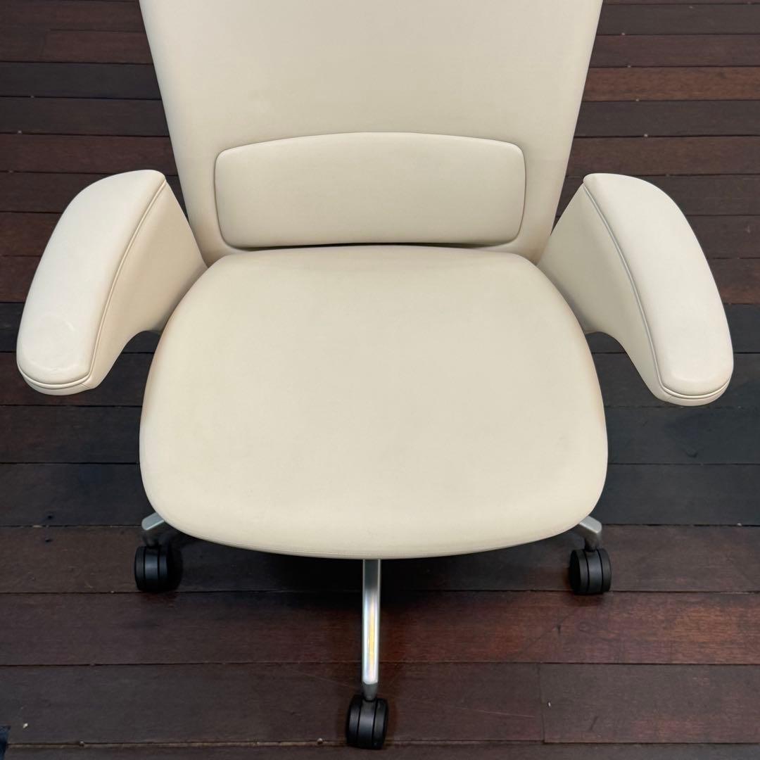 H112K3d イトーキ X-4 ハイバック デスクチェア KWX-405