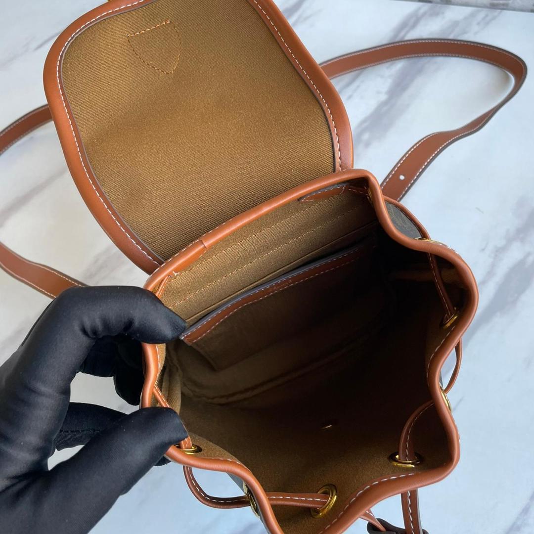 Folco Triomphe Canvas ダークブラウン キャンバス リュック