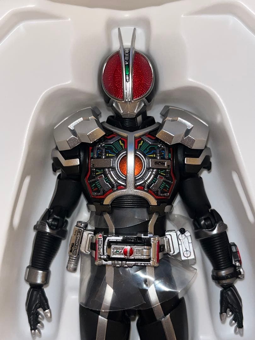 S.H.Figuarts 真骨彫製法　仮面ライダーファイズ アクセルフォーム