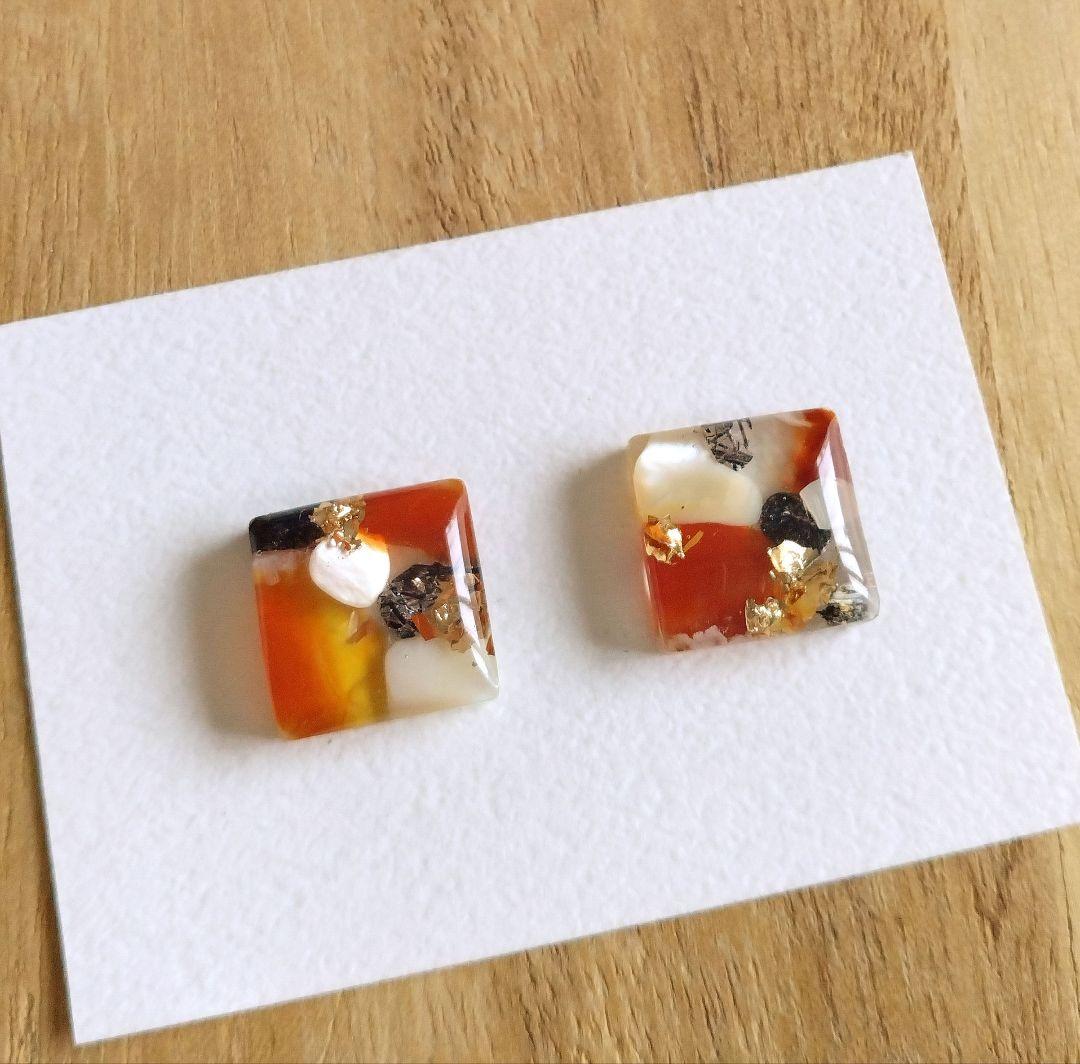 no.080 ハンドメイド レジン ピアス イヤリング カーネリアン