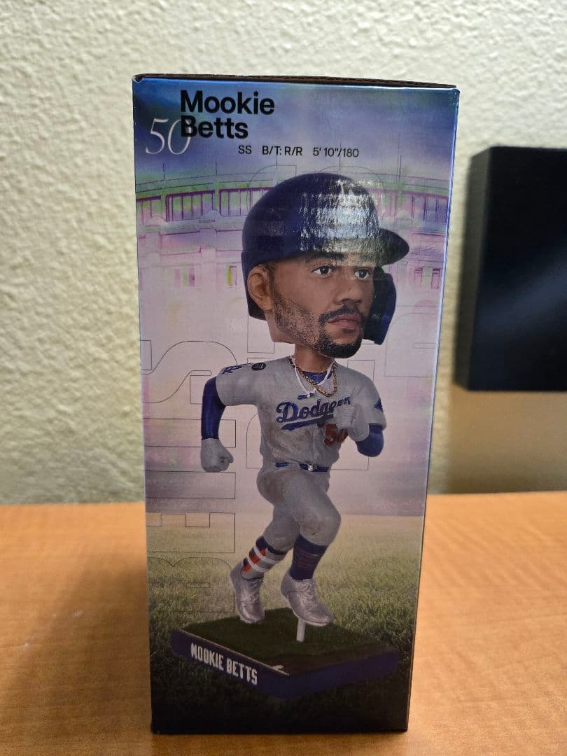 【早い者勝ち！1点のみ】ドジャース ムーキーベッツ ボブルヘッド 5/13