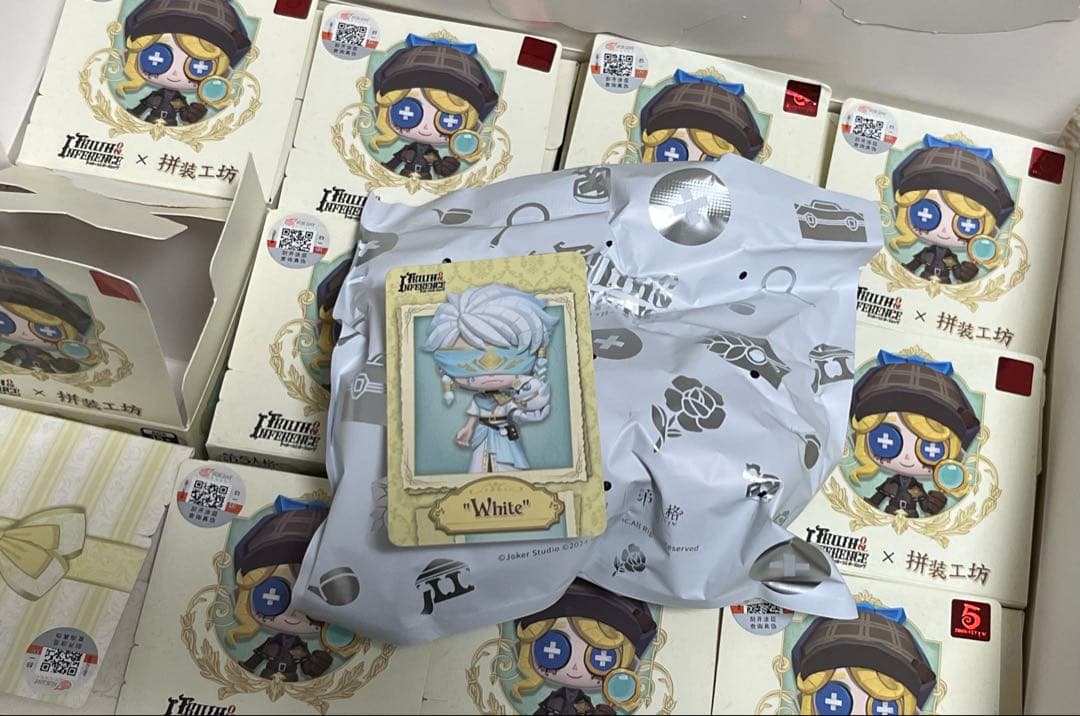 identityⅤ第五人格　組み立て工房フィギュア