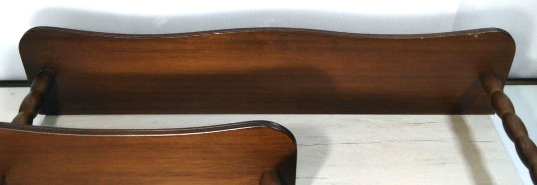 ナジコ Najiko 壁掛けシェルフ 壁掛け棚 飾り棚 昭和レトロ