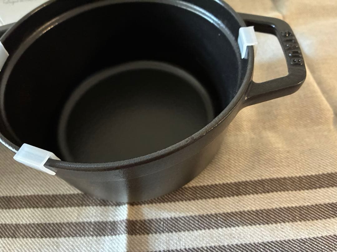 ストウブ　staub ラウンドココット　美品　16cm