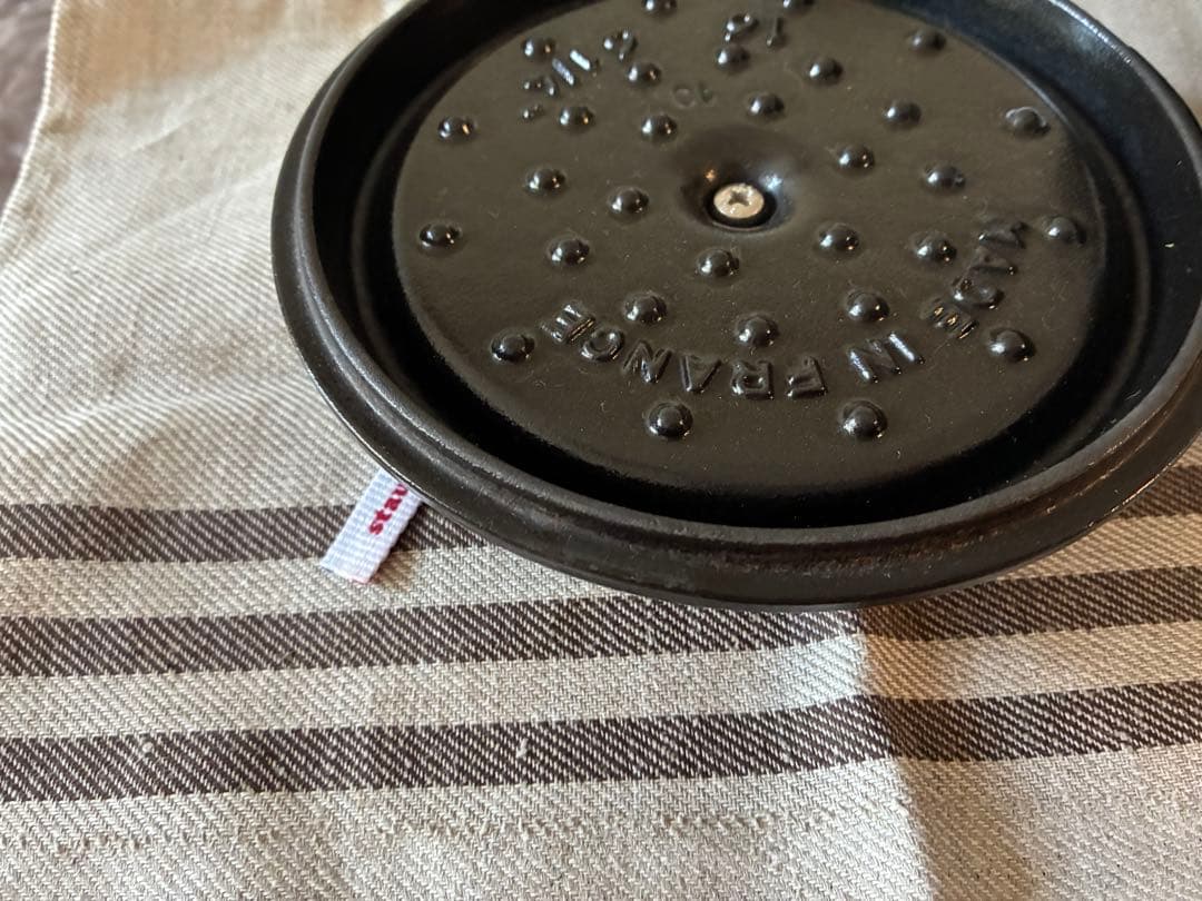 ストウブ　staub ラウンドココット　美品　16cm