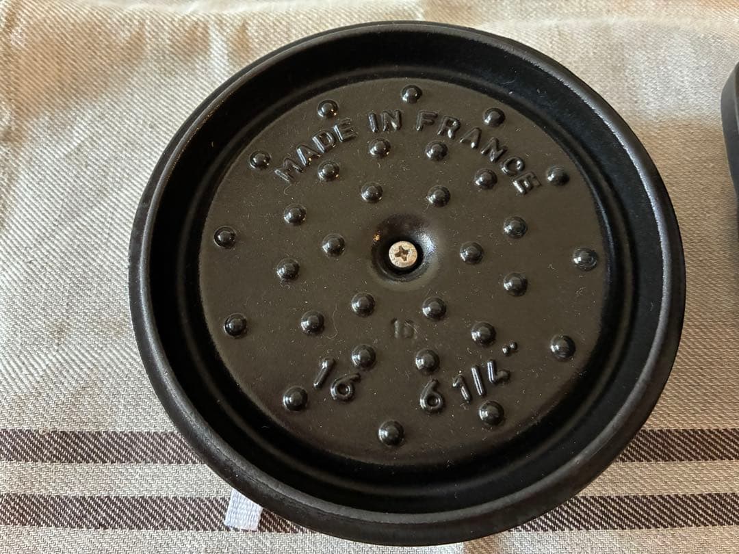 ストウブ　staub ラウンドココット　美品　16cm