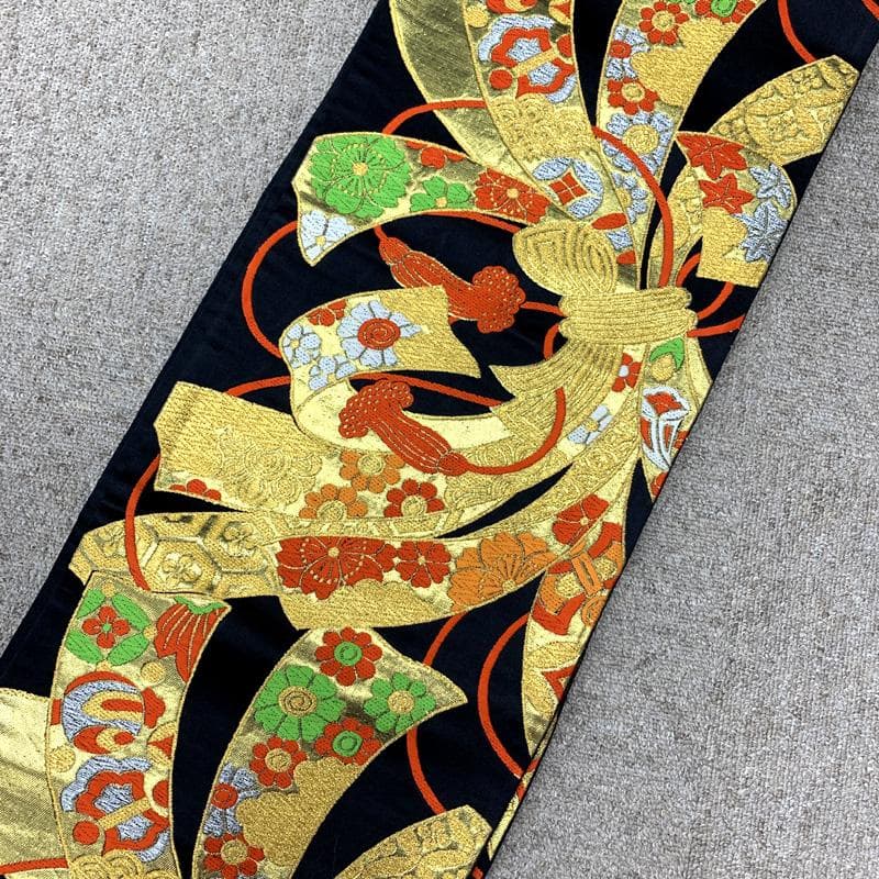 509ag34□七五三 七歳 女児 着物&袋帯 金彩 毬 糸車 蝶□美品