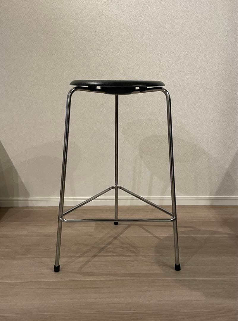 Fritz Hansen ハイドットスツール