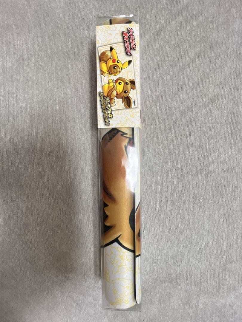 ポケモンカード ラバープレイマット ポンチョピカチュウ＆イーブイ