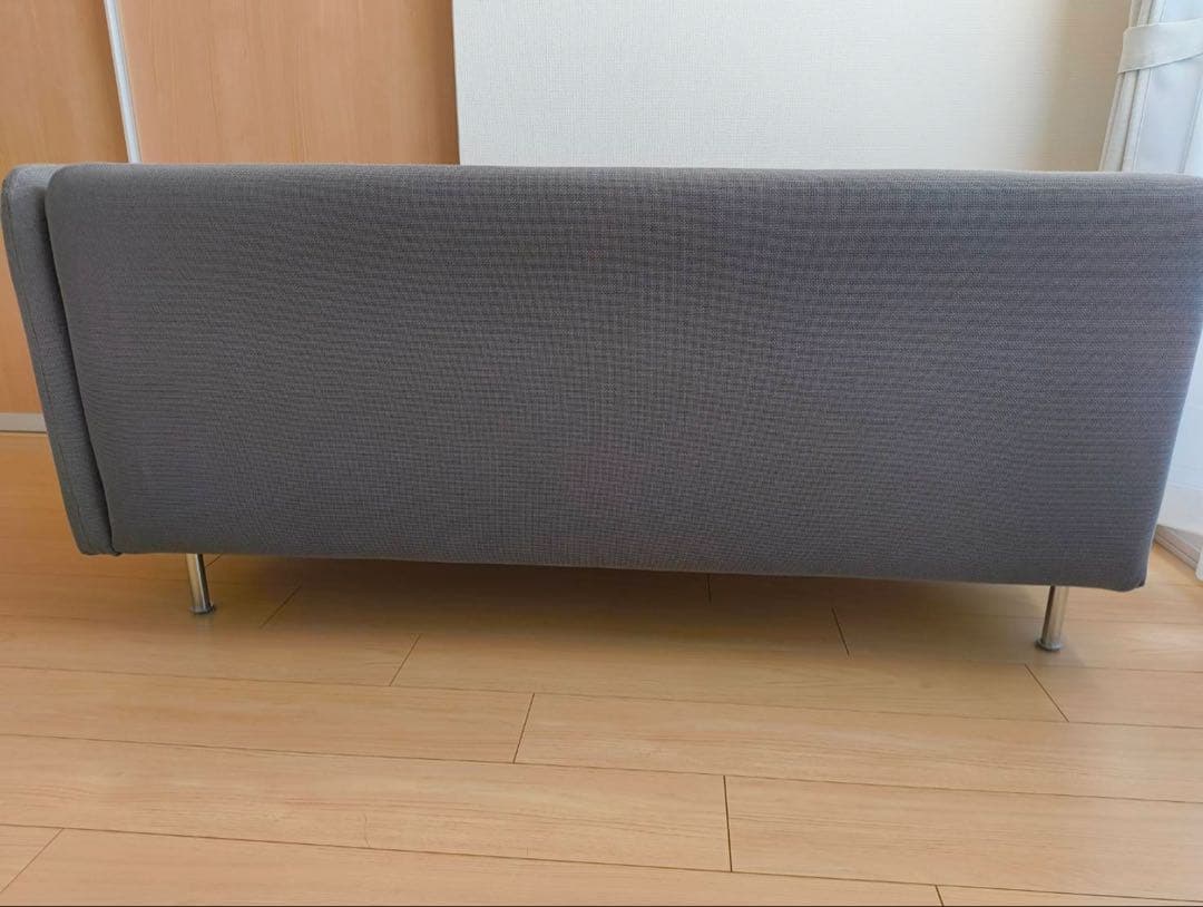 ＜美品　送料無料＞IKEA ソーデルハムン　3人掛けコンパクトソファ（取説付き）