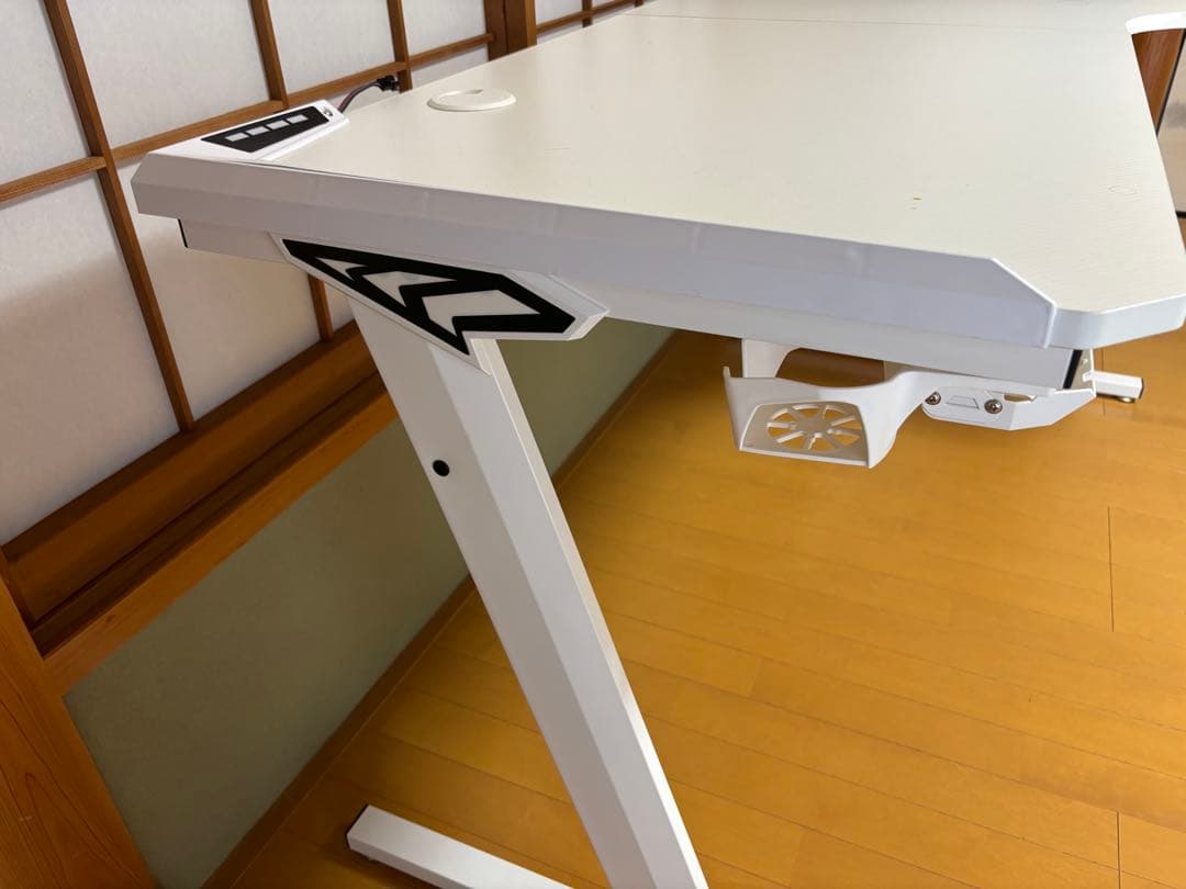 ホワイト L字型 パソコンデスク 高さ調整機能付【引き取りの方は大歓迎】値段相談