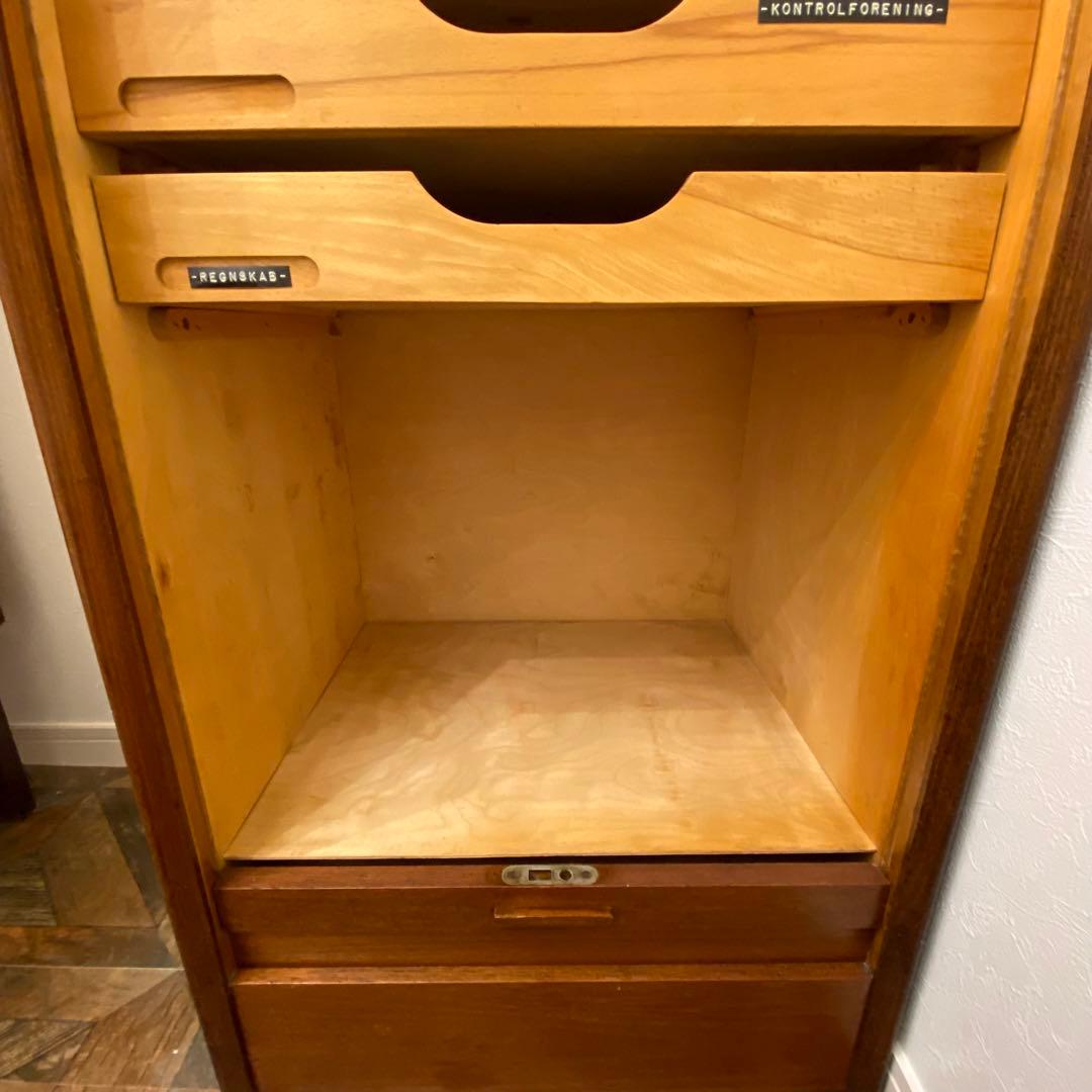 北欧家具　鍵付　デンマーク　チーク材　蛇腹キャビネット　ヴィンテージ