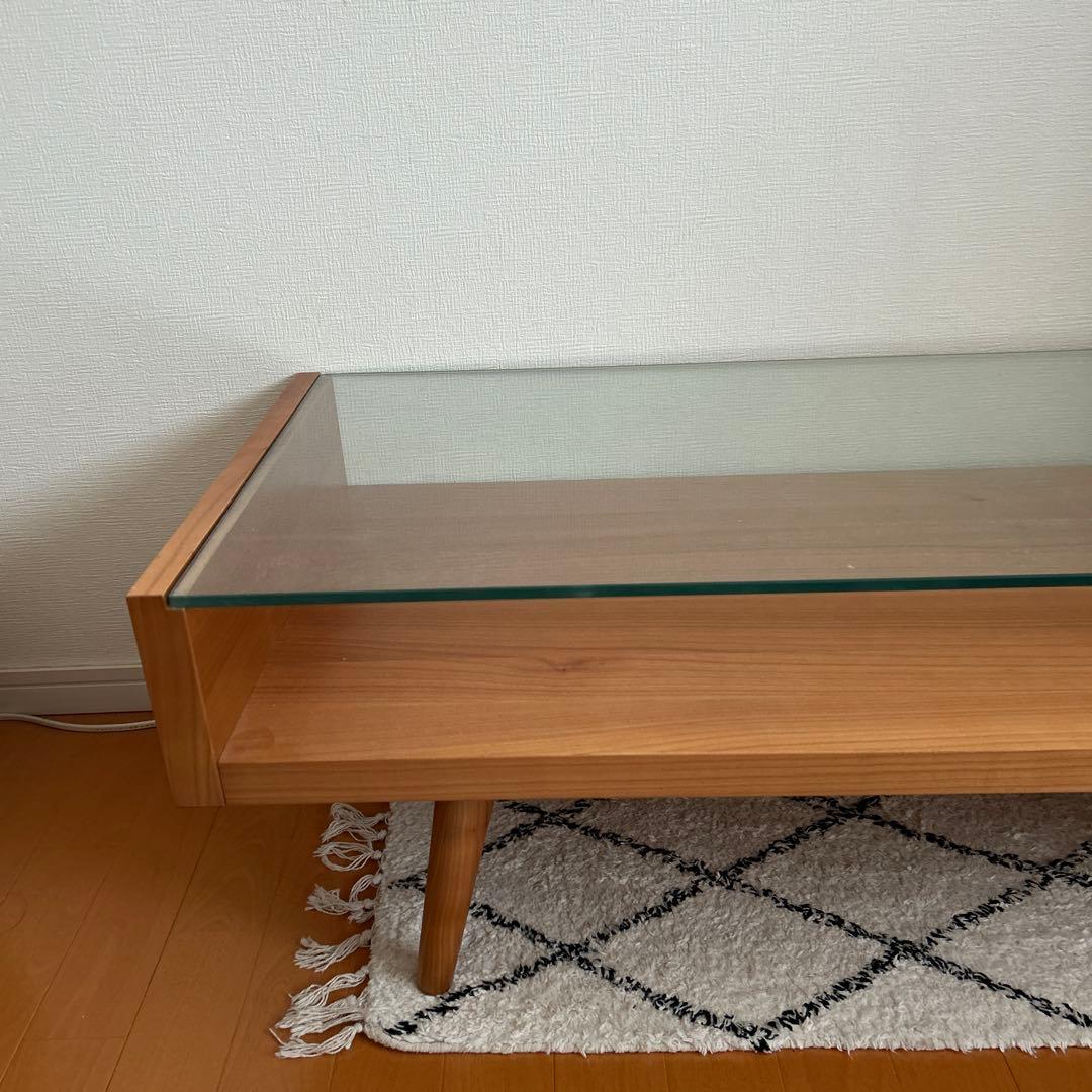 ✴︎お値下げ✴︎unico ウニコ ガラステーブル　ローテーブル