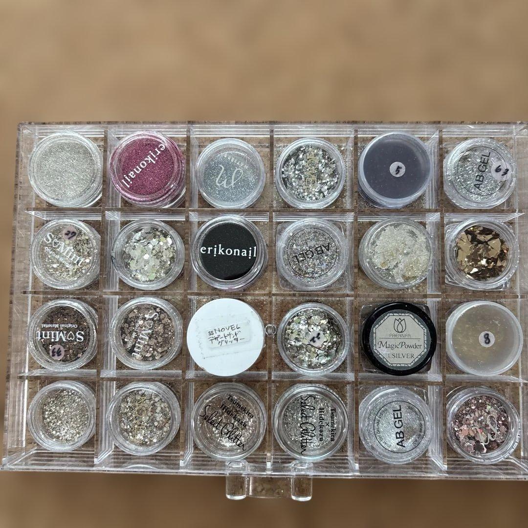 Ｑ*ん様 ネイル グリッター ラメ ホロ 等 まとめ売り 大量