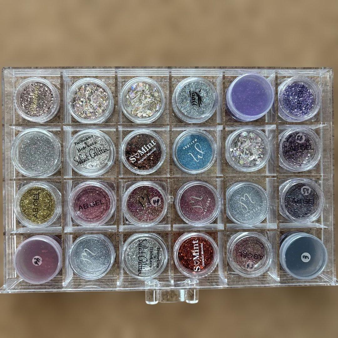 Ｑ*ん様 ネイル グリッター ラメ ホロ 等 まとめ売り 大量