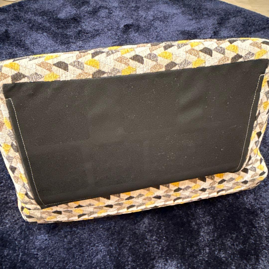 リビングハウス　カレ　NESSO クッションレスト　【本体・色違い別売り】