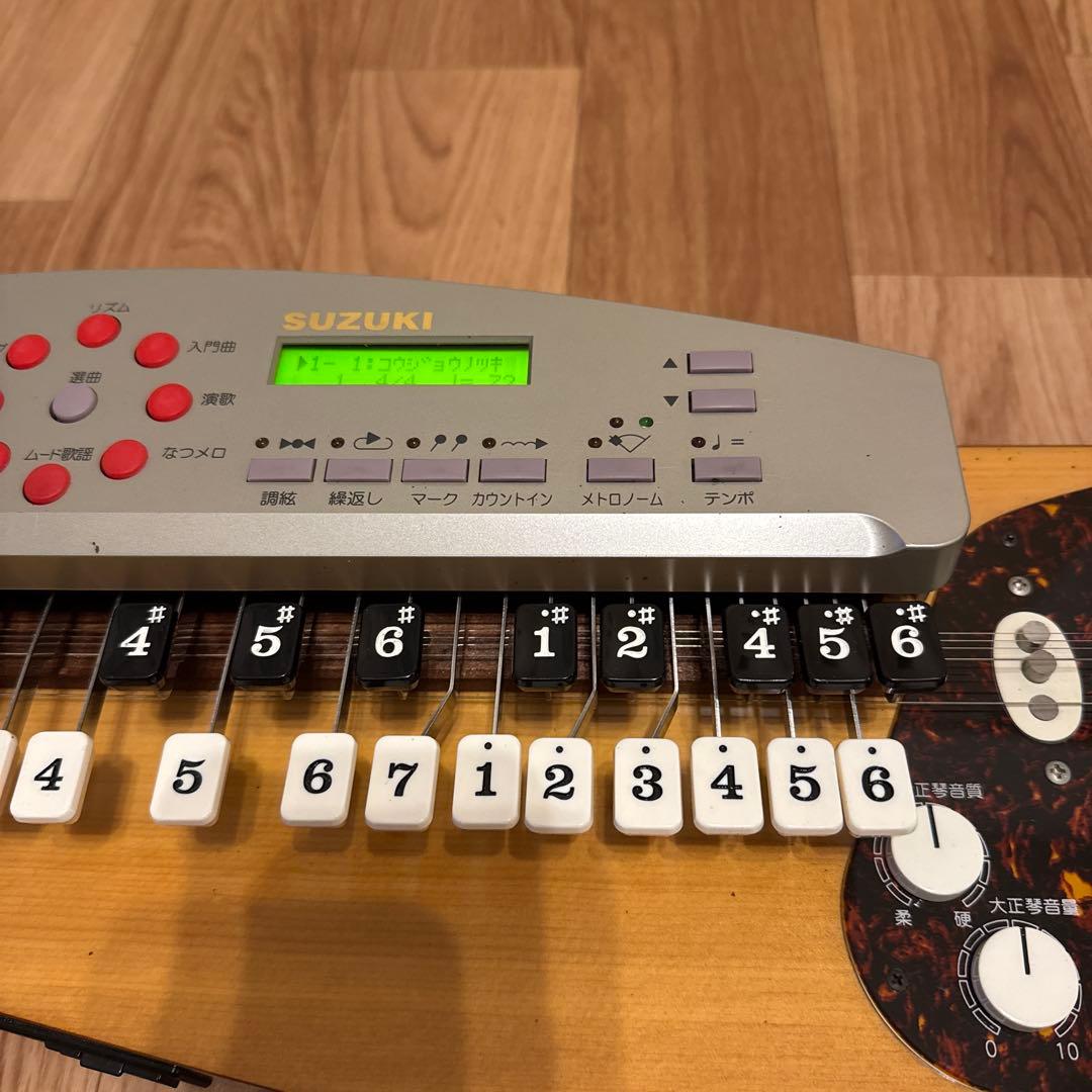 スズキ SUZUKI 電子大正琴 TES-151 あゆ 伴奏機能付き - メルカリ