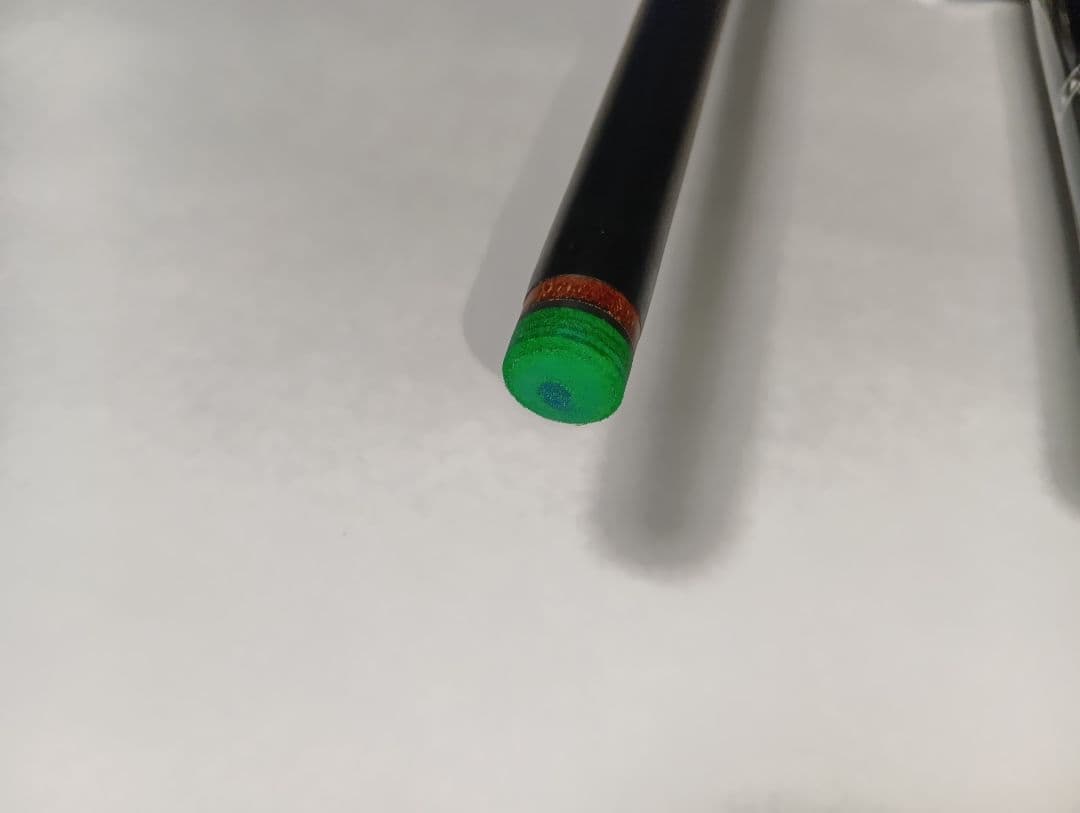 【新品】ビリヤード カーボン プレイキュー 12.6mm ラジアル