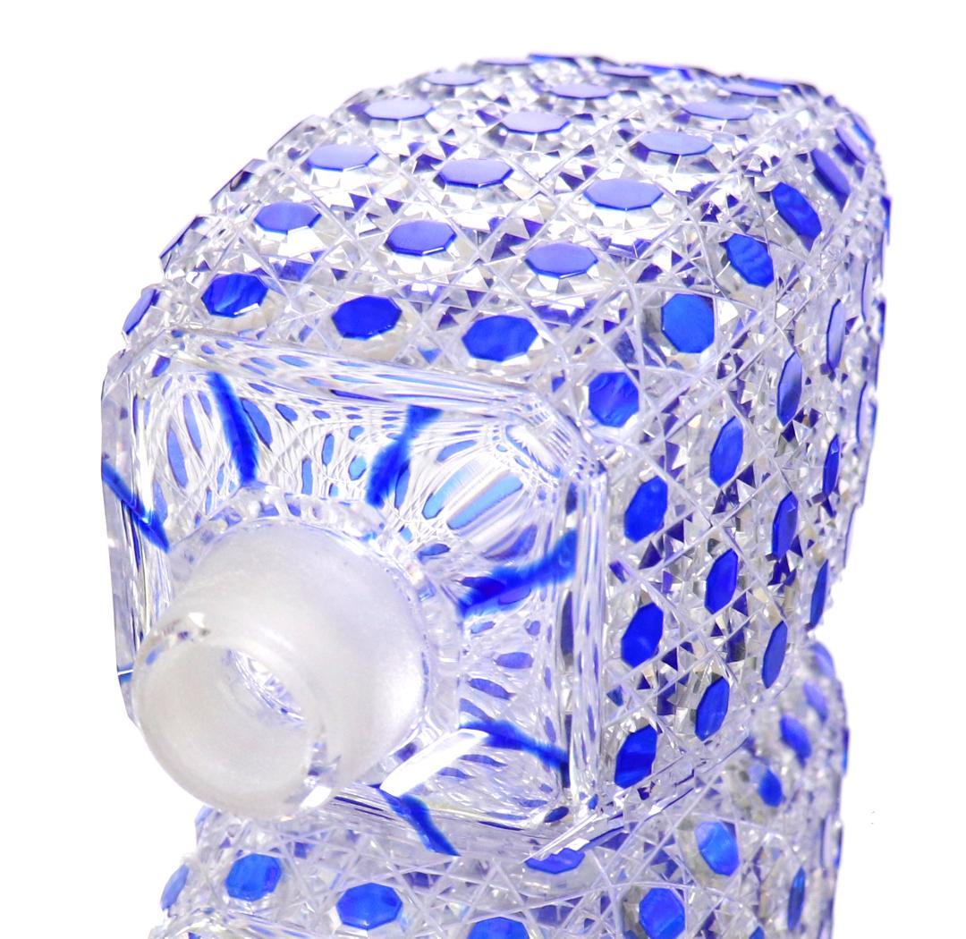 オールド・バカラ 19世紀 上級作品 青色被せ 切子花瓶 ディアマン