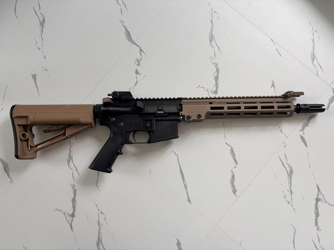 東京マルイ URG-I 11.5 GBB ガスガン　M4マガジン3本付き