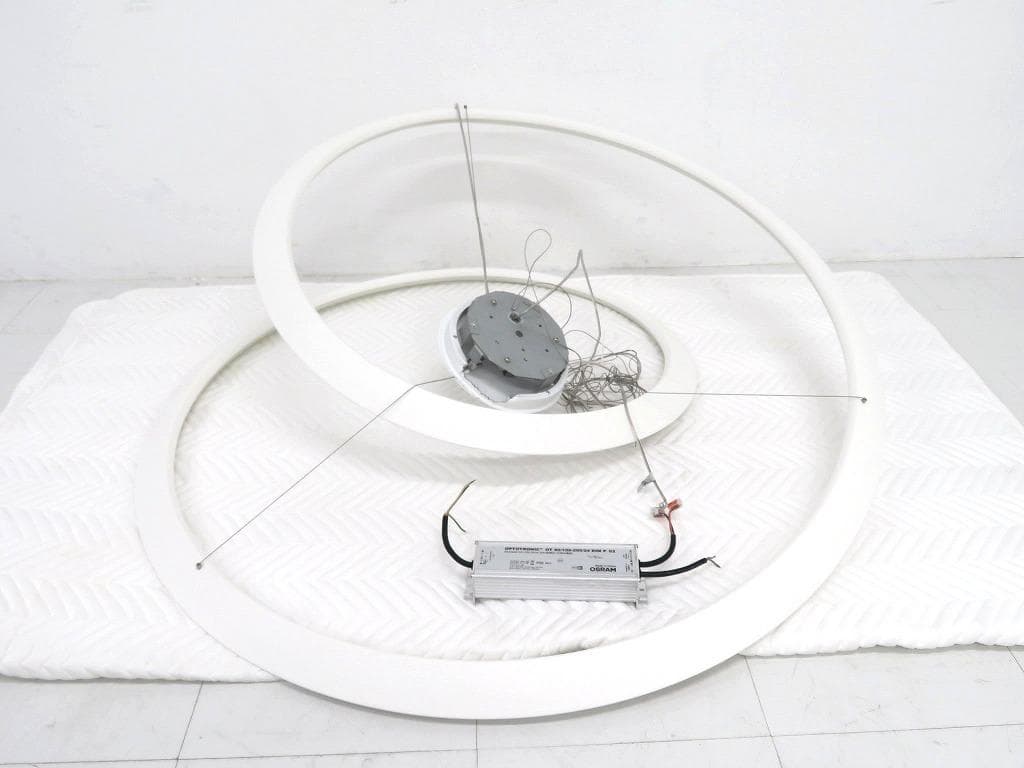 展示品　ネモ nemo ケブラー　天井照明　ライト　ランプ　サスペンションライト