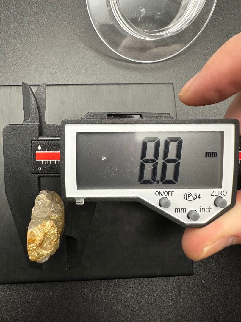 ルチルクォーツ彫物（九尾）