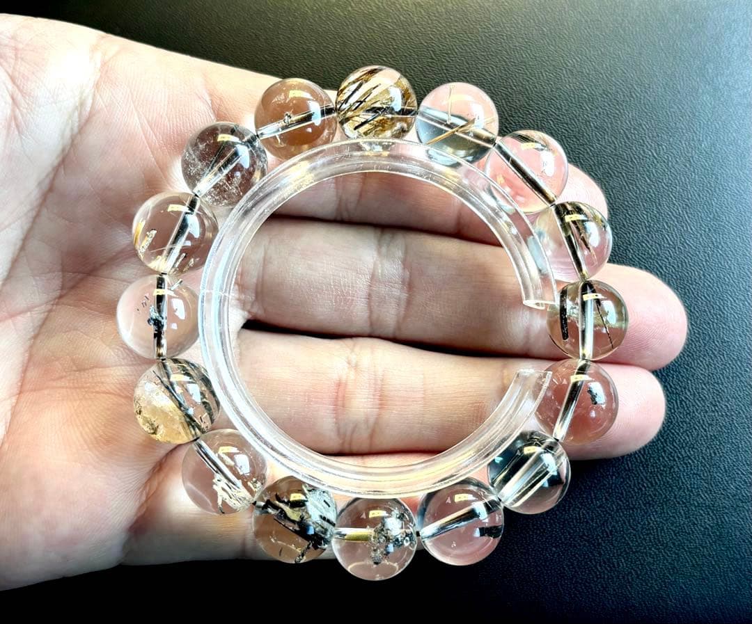 夢幻品質　奇跡の逸品　光を纏いし神の聖石　幻のヒマラヤスティブナイトインクォーツ