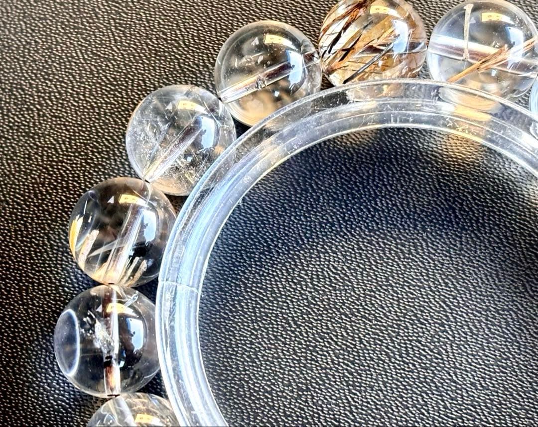 夢幻品質　奇跡の逸品　光を纏いし神の聖石　幻のヒマラヤスティブナイトインクォーツ