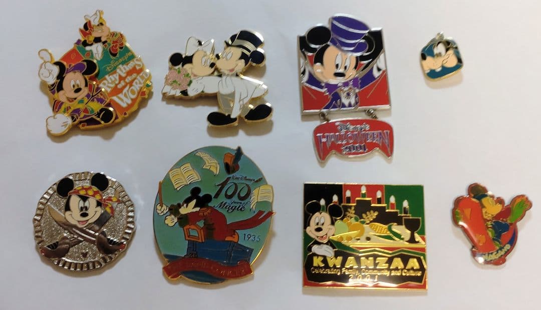 ディズニーピンバッチセット