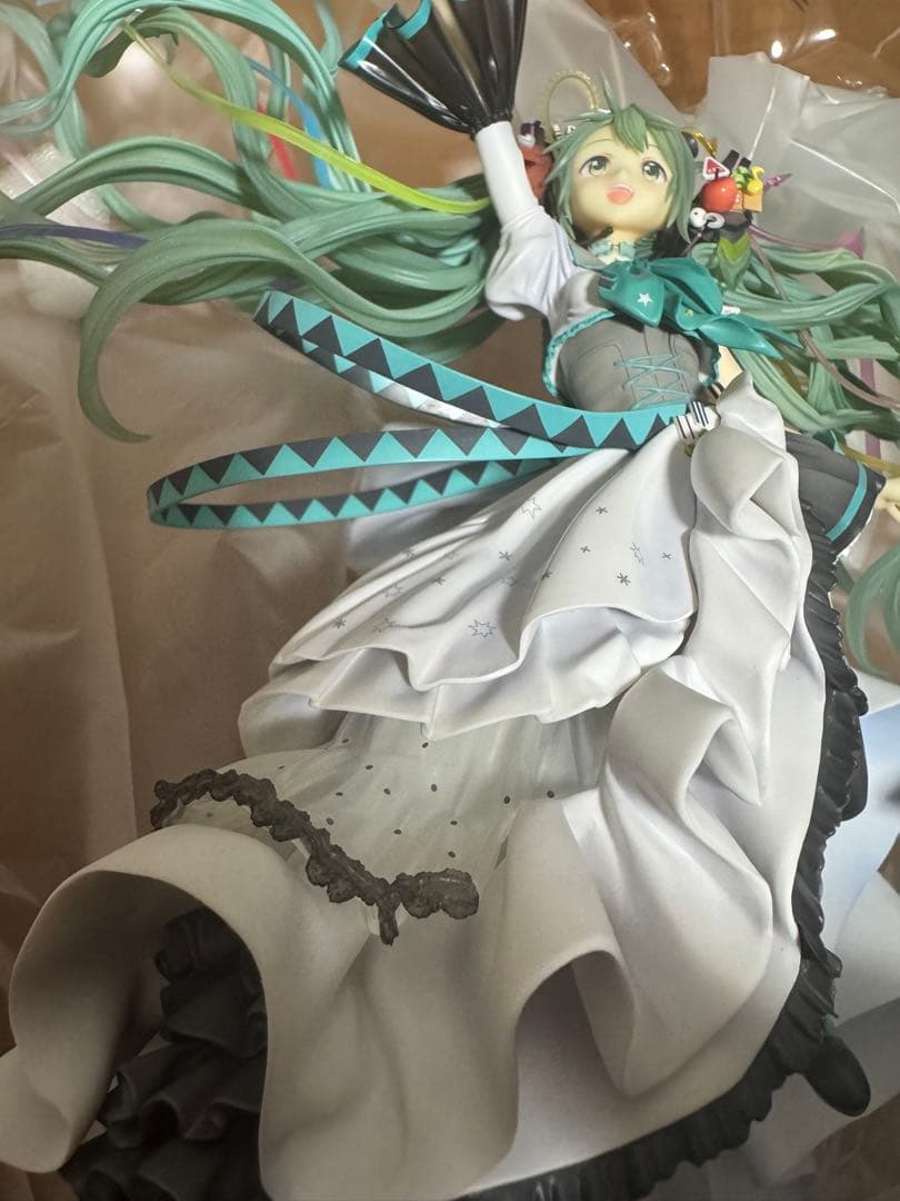 初音ミク Memorial Dress Ver. 1/7スケール フィギュア