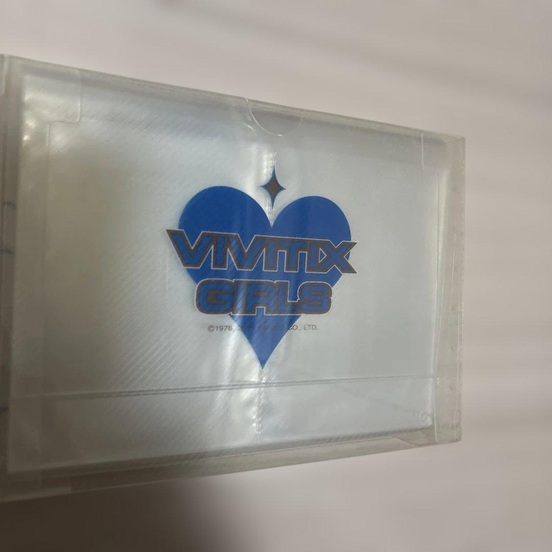 レア　vivitix girls ハローキティ 専用ケース付きシール大量セット