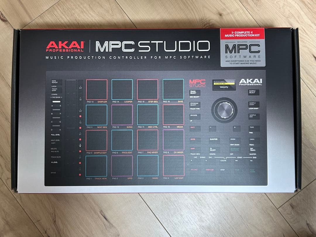AKAI MPC Studio II MIDIコントローラー