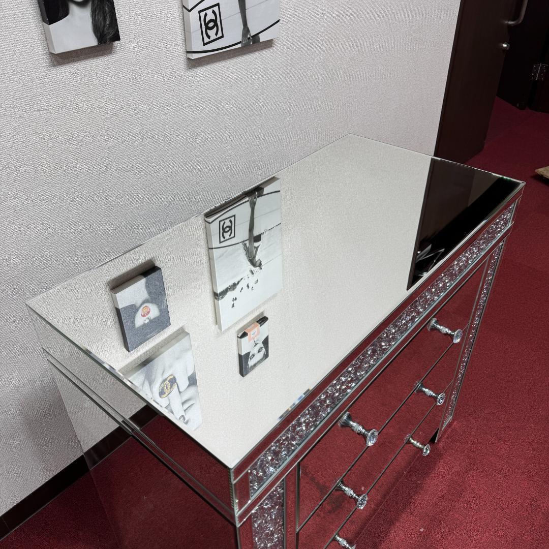 東京23区送料無料　超美品ミラー チェスト 展示ハウスで使用　未使用