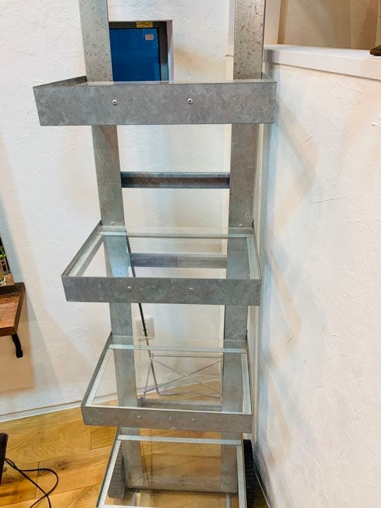 ★お洒落な飾り棚　引き取り限定★