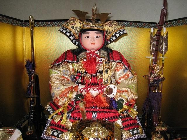 ☆ 五月人形　☆ 若武者飾り　☆ 付属品付き　☆　菊水作