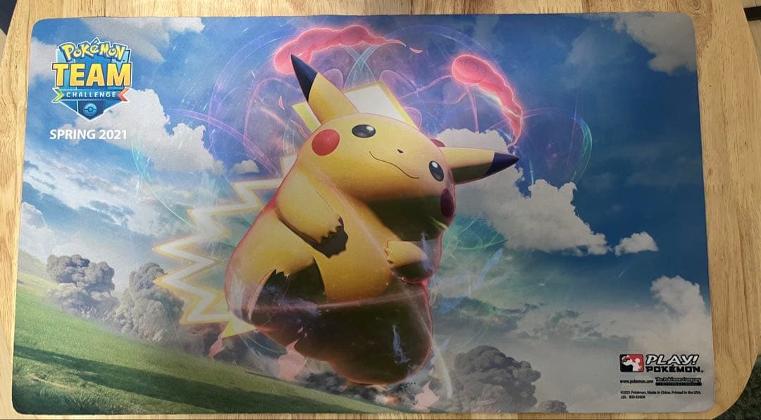 ピカチュウVMAX 海外プレマ 中国版プレイマット】ピカチュウVMAX - トレカショップ竜のしっぽ