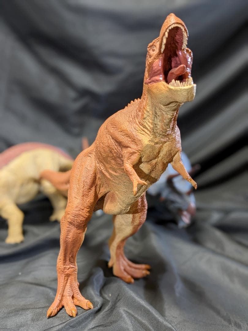 恐竜（セガ）ティラノサウルス＆トリケラトプス ソフビフィギュア3体