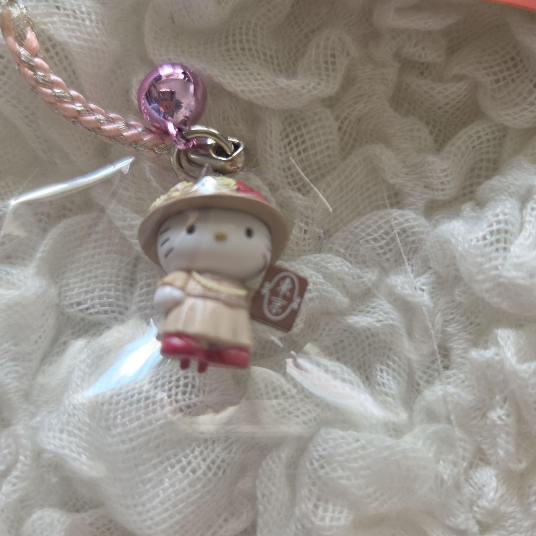 ご当地キティ 東京限定 文学シリーズ 与謝野晶子 - メルカリ