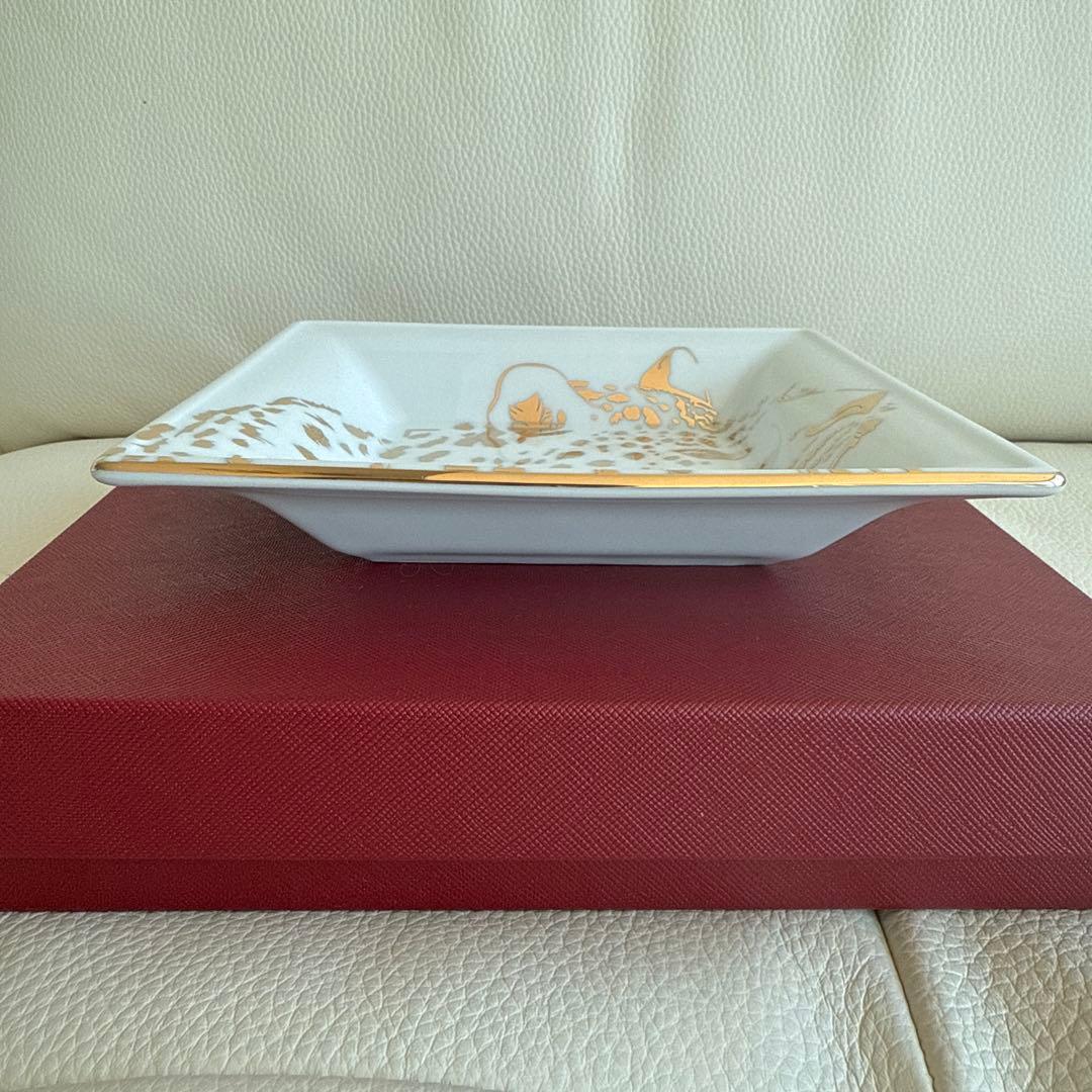 激レア】Cartier ヒョウデザイン 四角皿