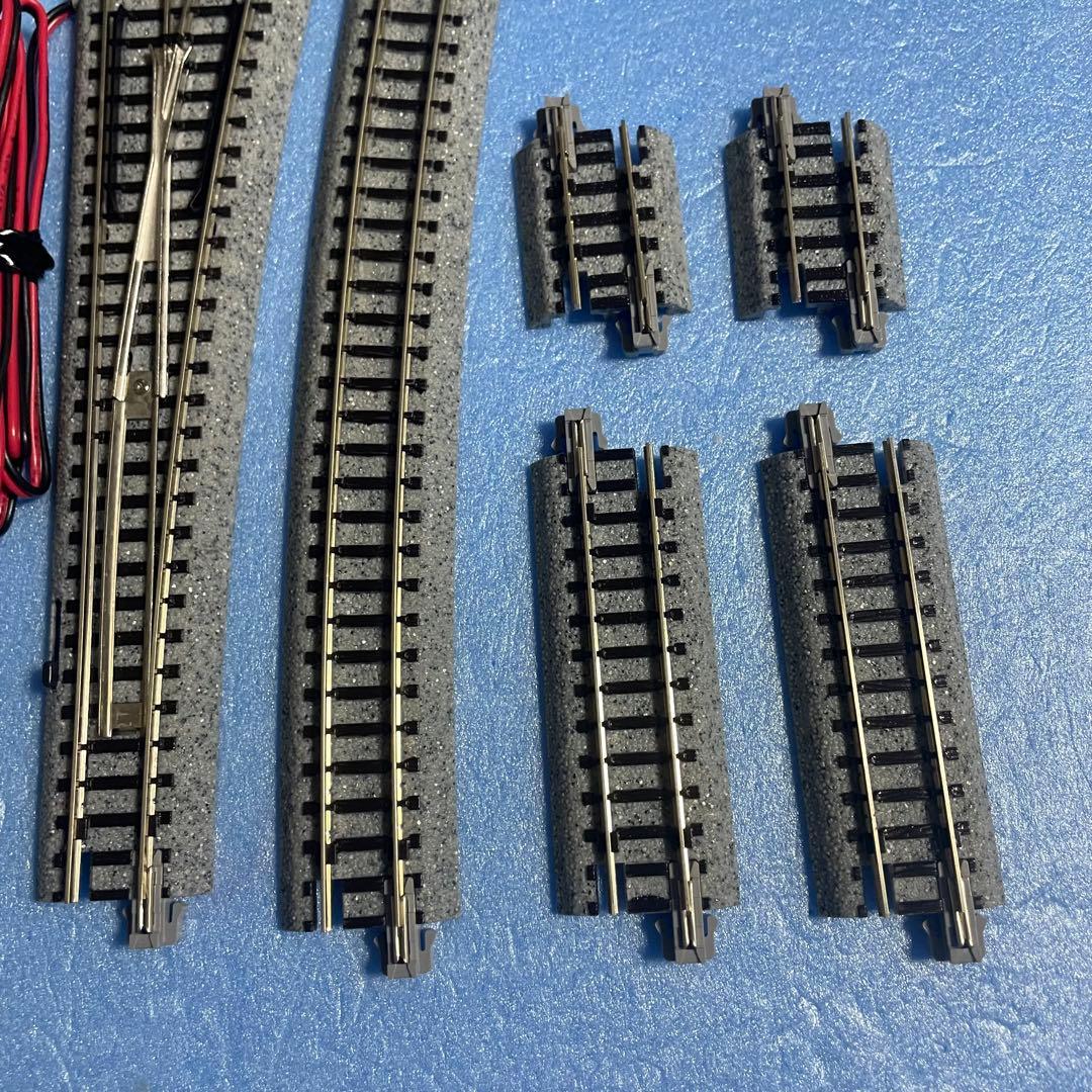 3639】Nゲージ KATO ユニトラック 電動ポイントレール6番(左・右