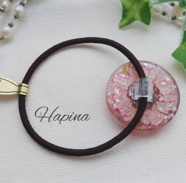 赤系 うさぎちゃんラウンドレジンヘアゴム ポニーフック変更可能。｜赤