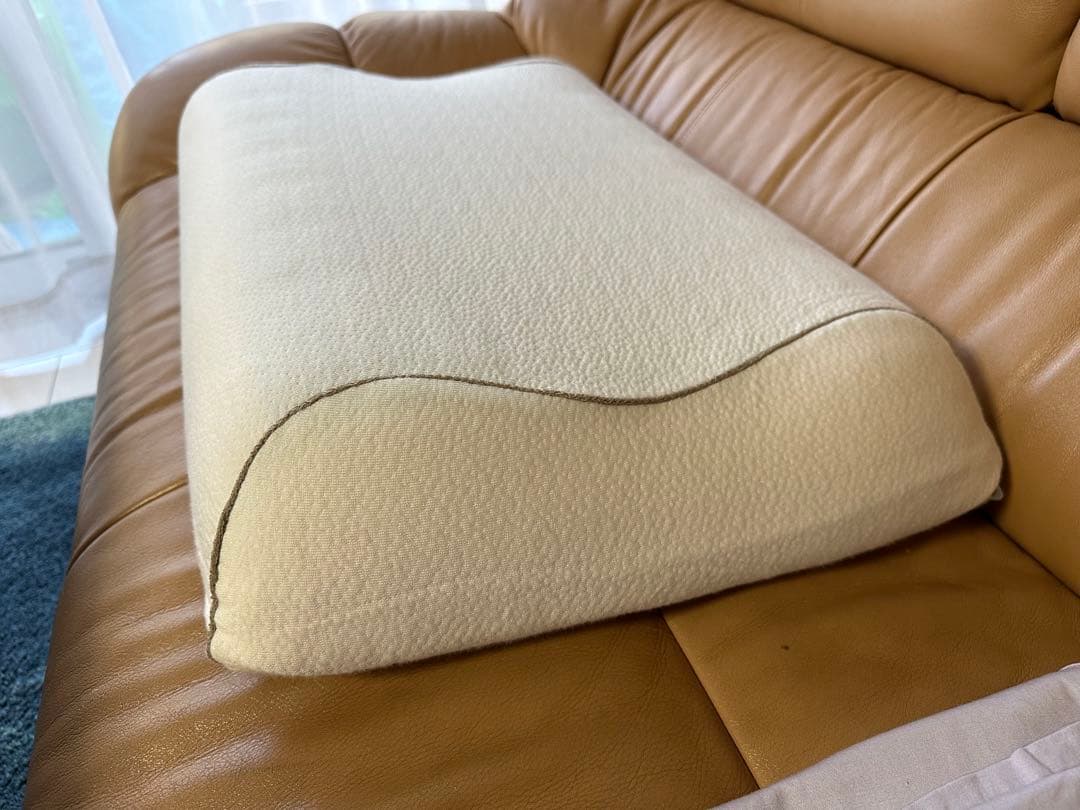 美品 テクノジェル　アナトミックピローⅡ サイズ11cm