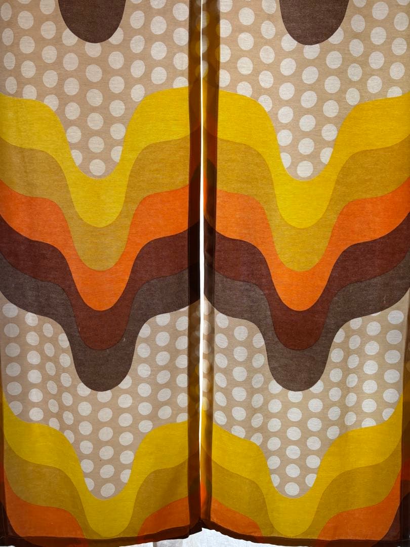 ミッドセンチュリー のれん