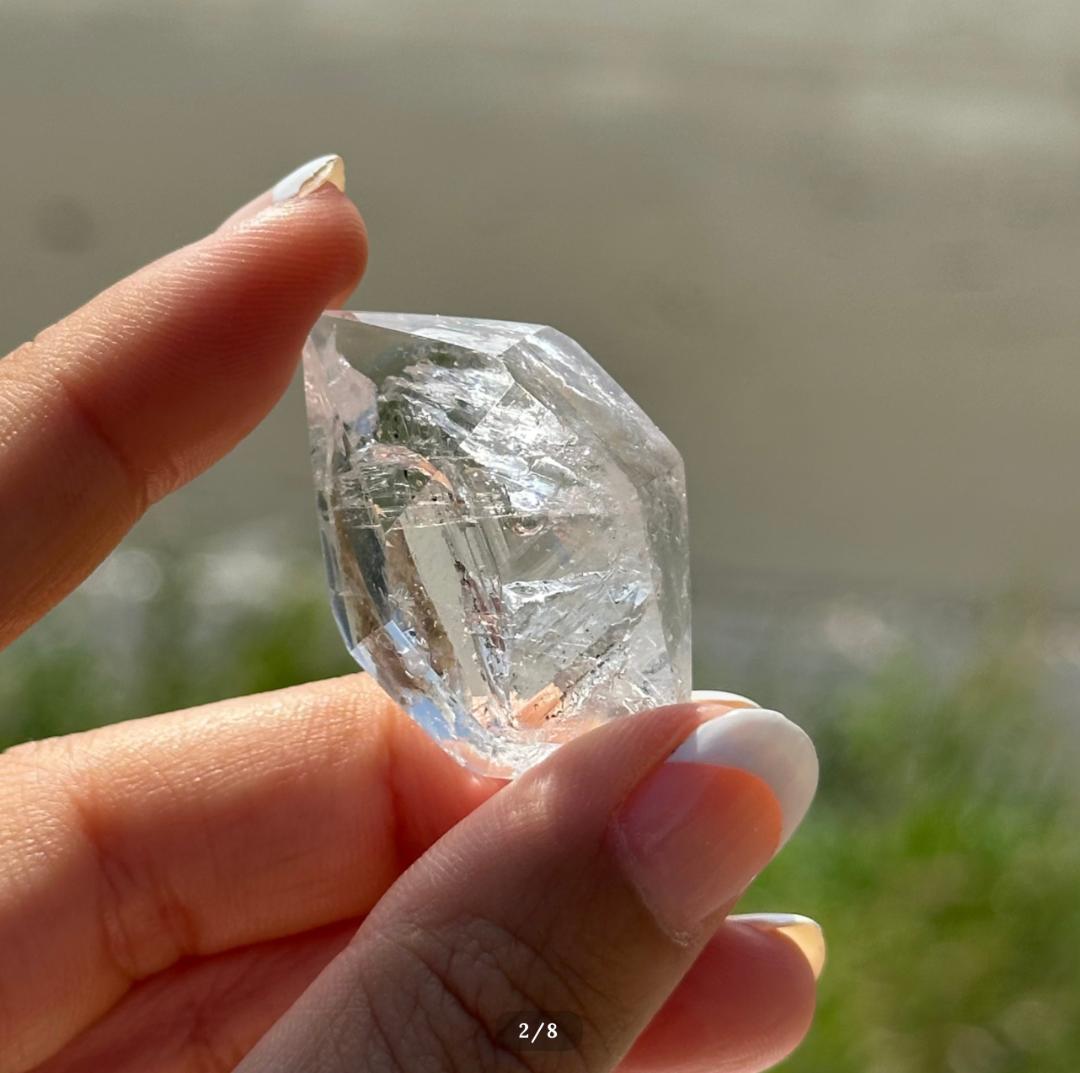 【水入り 水晶】ダブル ポイント エンハイドロ クォーツ